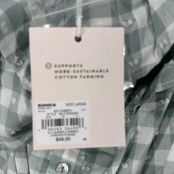 LC Lauren Conrad Women’s Button Front Off the Shoulder Green Ruffled Crop Blouse - Picture 5 of 9